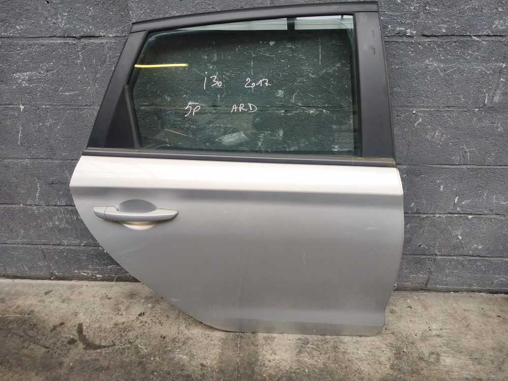 PORTE ARRIERE DROIT HYUNDAI - Vue 1